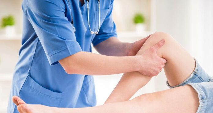When To See a Doctor For Your Knee Pain