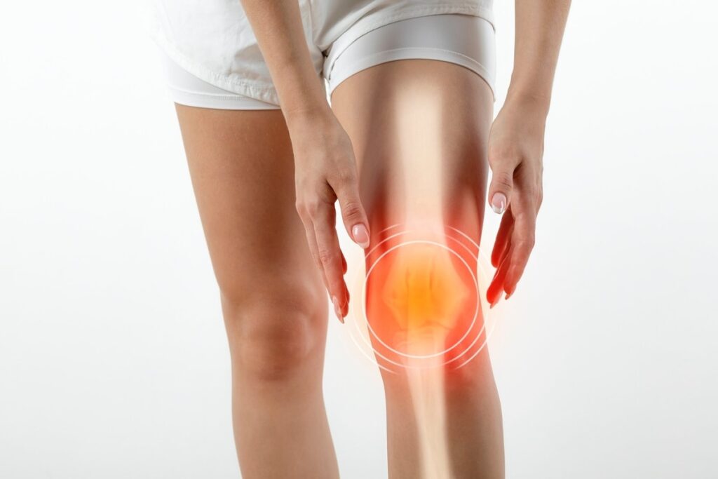 Causes, Symptoms, Risk Factors, and Treatment of ACL Tears